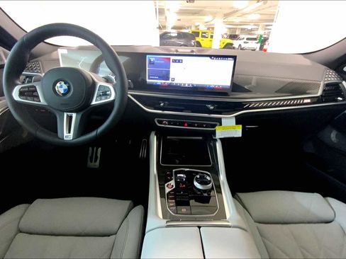 New 2026 BMW X6 M60i image 5