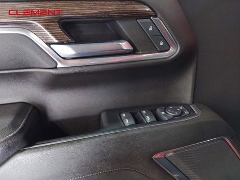 Used 2023 GMC Sierra 1500 SLE image 23