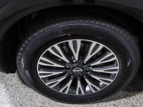 Used 2022 Nissan Armada SL w/ Midnight Edition Package image 11