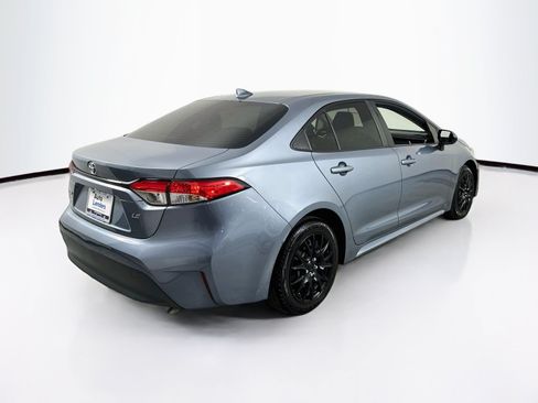 Used 2023 Toyota Corolla LE FWD image 5