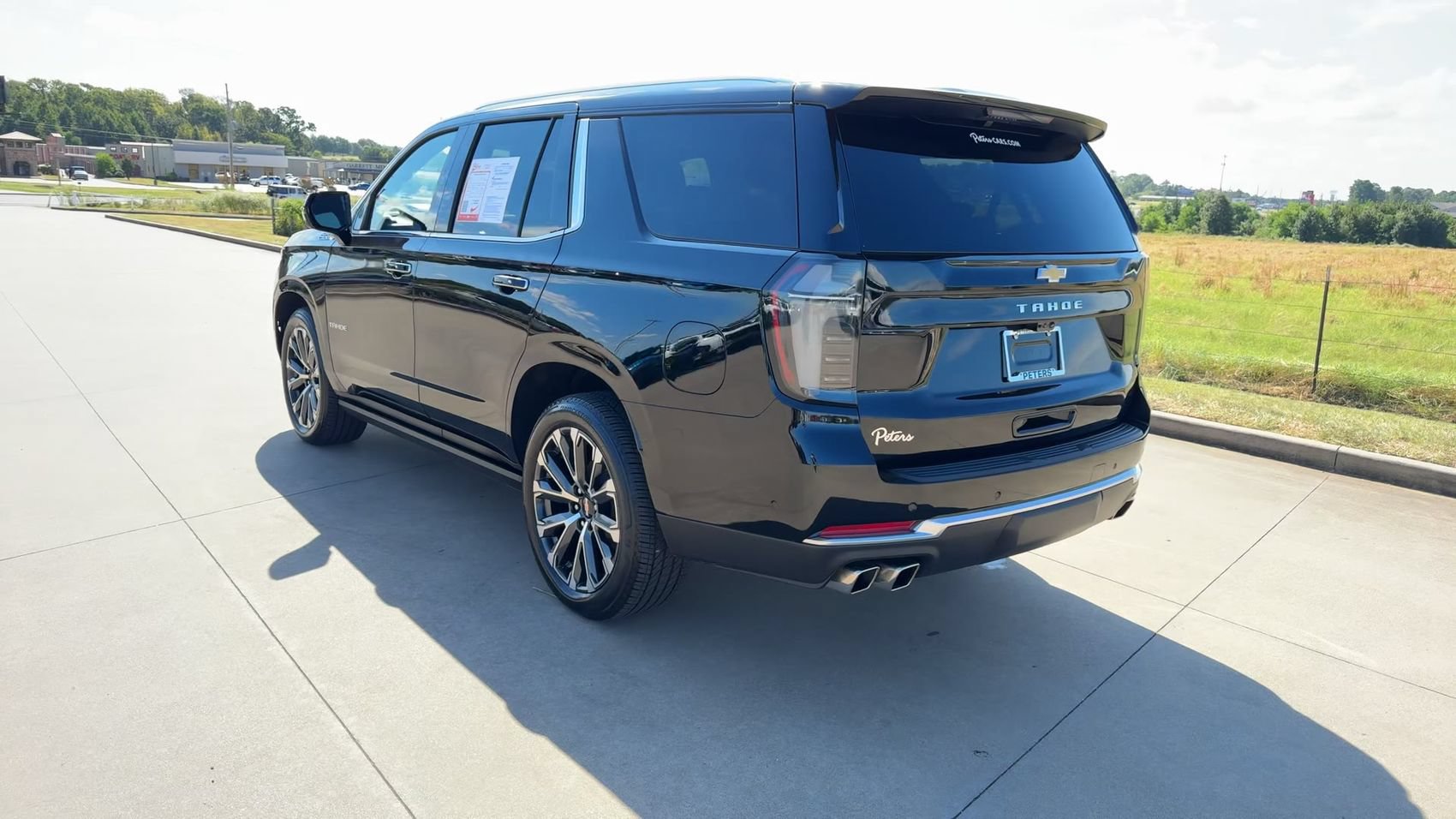 Used 2025 Chevrolet Tahoe High Country AWD/4WD image 7