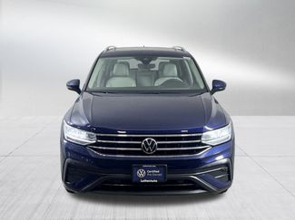 Certified 2022 Volkswagen Tiguan SE w/ Panoramic Sunroof Package video 2