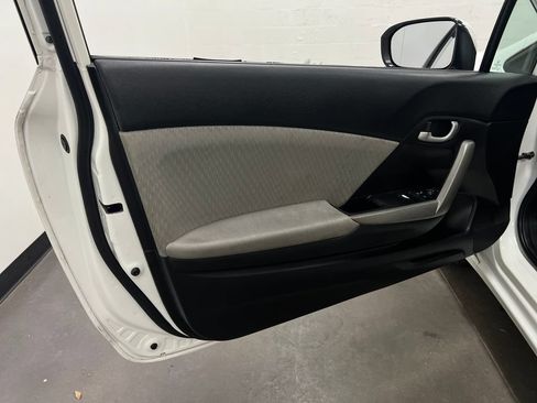 Used 2015 Honda Civic LX image 10