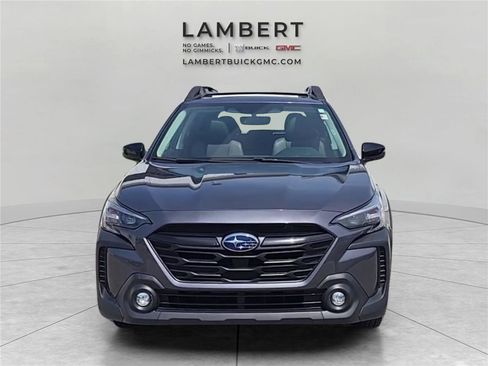 Used 2025 Subaru Outback Onyx Edition AWD/4WD image 8
