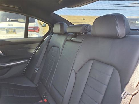 Used 2022 BMW 330e w/ M Sport Package image 32