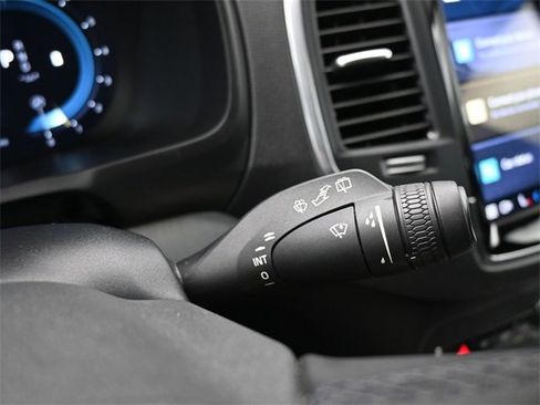Used 2023 Volvo XC90 B5 Core image 29