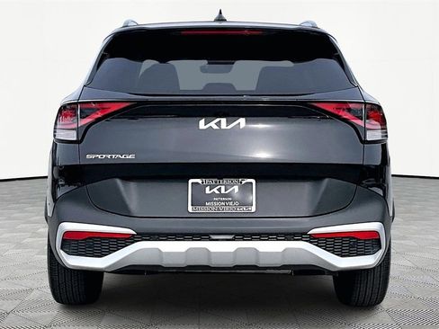 Certified 2025 Kia Sportage EX w/ Premium Package image 4