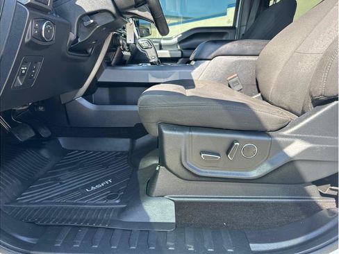 Used 2018 Ford F150 XLT w/ Equipment Group 302A Luxury AWD/4WD image 16