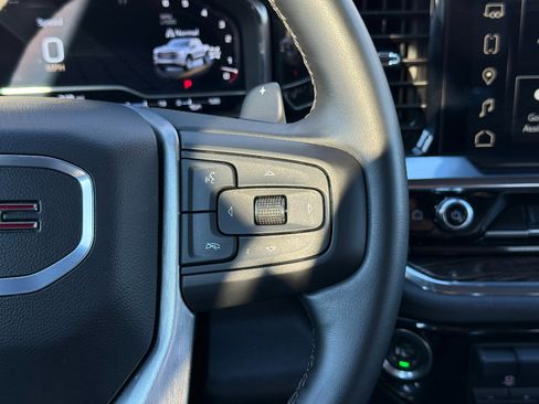 Used 2024 GMC Sierra 1500 Elevation image 35