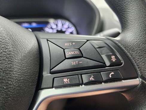 Used 2023 Nissan Sentra SV image 14