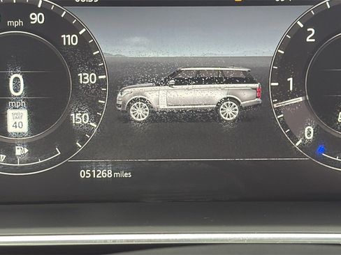 Used 2019 Land Rover Range Rover HSE image 18
