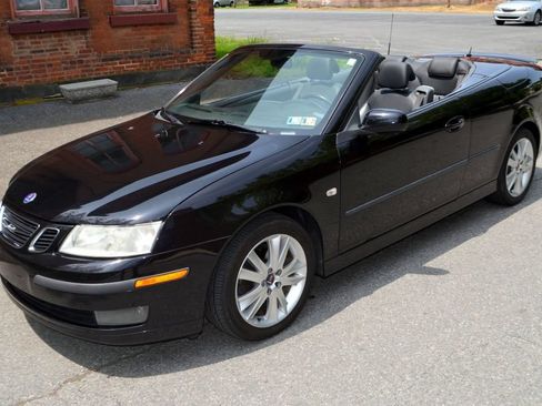 Used 2007 Saab 9-3 2.0T w/ Anniversary Pkg FWD image 3