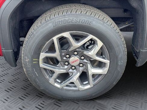 New 2026 GMC Sierra 1500 SLT w/ SLT Premium Package image 29