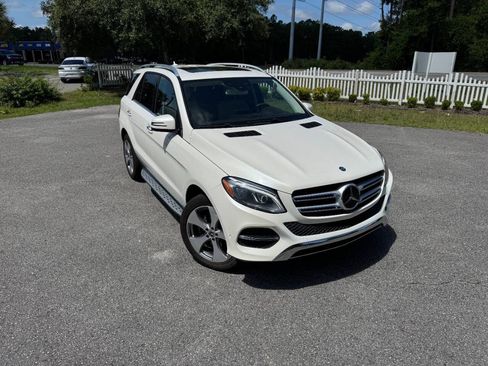 Used 2017 Mercedes-Benz GLE 350 4MATIC image 38