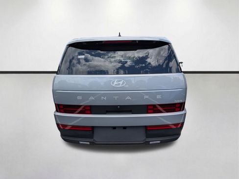 New 2027 Hyundai Santa Fe SE FWD image 4