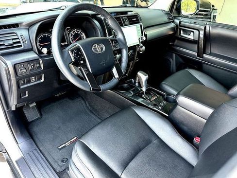 Used 2021 Toyota 4Runner TRD Off-Road Premium AWD/4WD image 13