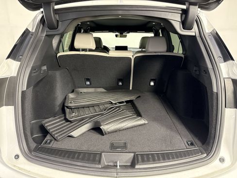 Certified 2025 Acura RDX SH-AWD image 33