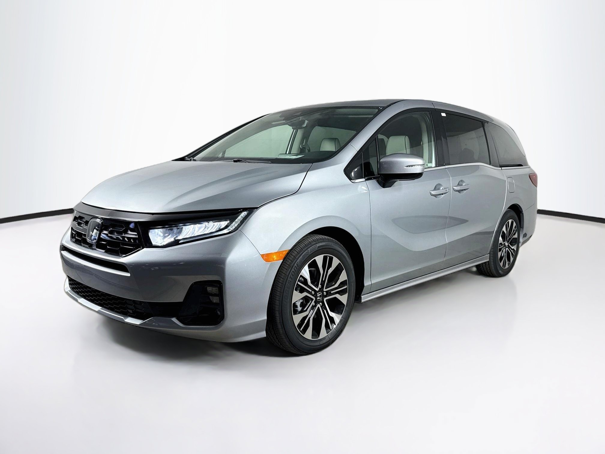 New 2026 Honda Odyssey Elite image 4