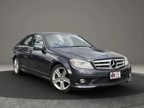 Used 2010 Mercedes-Benz C 300 4MATIC Sedan image 33