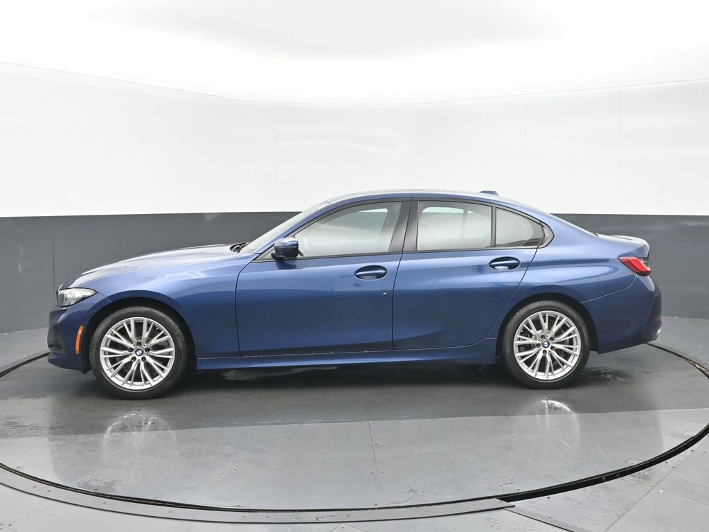 Used 2023 BMW 330i xDrive Sedan w/ Premium Package AWD/4WD image 6