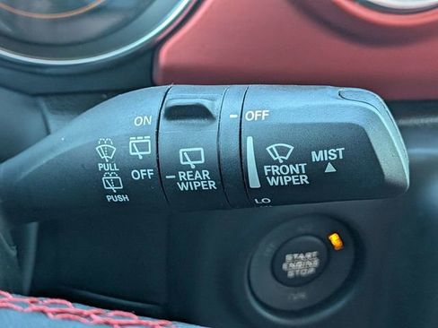 Used 2023 Jeep Wrangler Unlimited Rubicon image 30