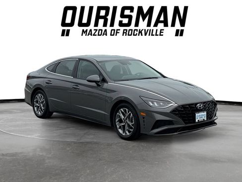 Used 2022 Hyundai Sonata SEL FWD image 1