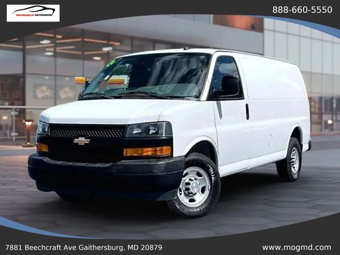 Used 2019 Chevrolet Express 2500 w/ Driver Convenience Package RWD image 1