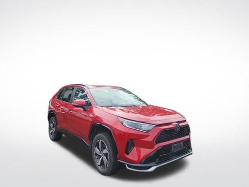 Used 2021 Toyota RAV4 SE w/ Weather & Moonroof Package AWD/4WD image 1