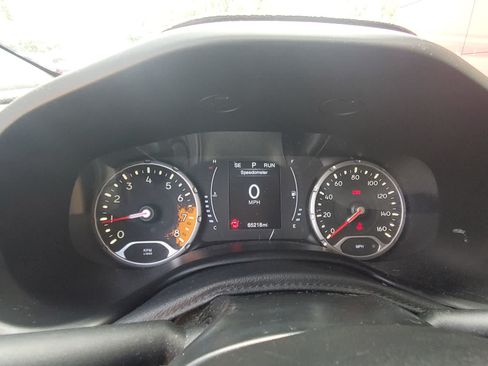 Used 2018 Jeep Renegade Sport w/ Power & Air Group FWD image 17