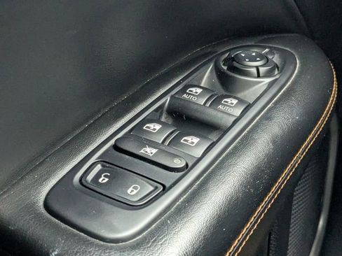 Used 2021 Jeep Compass Limited image 22