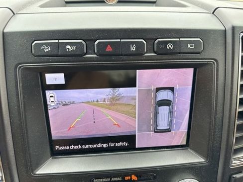 Used 2020 Ford Expedition Limited w/ Equipment Group 303A AWD/4WD image 13