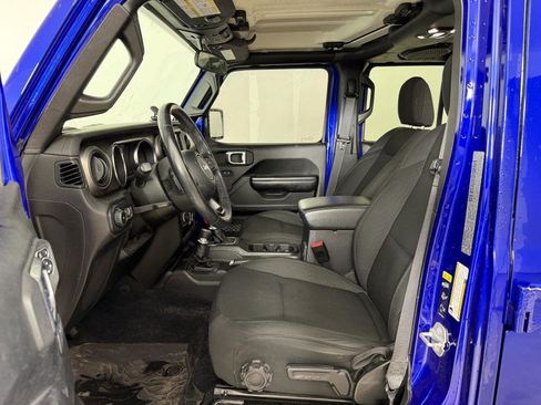 Used 2020 Jeep Wrangler Unlimited Sport AWD/4WD image 2
