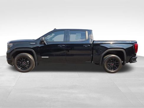 Used 2024 GMC Sierra 1500 Elevation w/ LPO, Elevation Black Package AWD/4WD image 9