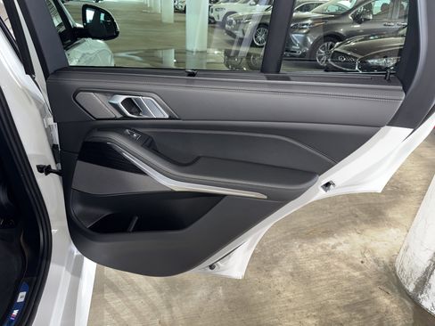 New 2026 BMW X5 sDrive40i w/ M Sport Package image 10