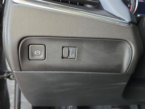 Used 2023 Buick Enclave Essence w/ Experience Buick Package AWD/4WD image 26