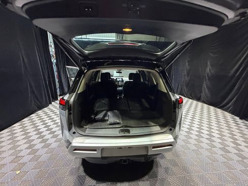 Certified 2024 Nissan Pathfinder Platinum image 34
