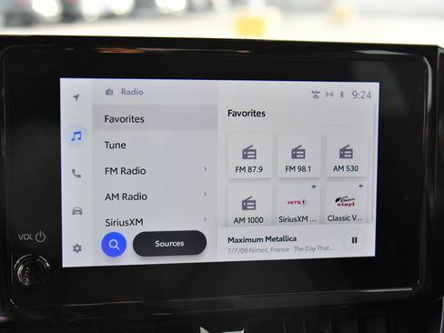 Used 2024 Toyota Corolla LE image 21