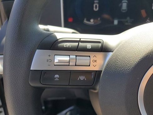 Certified 2026 Hyundai Tucson SE image 18