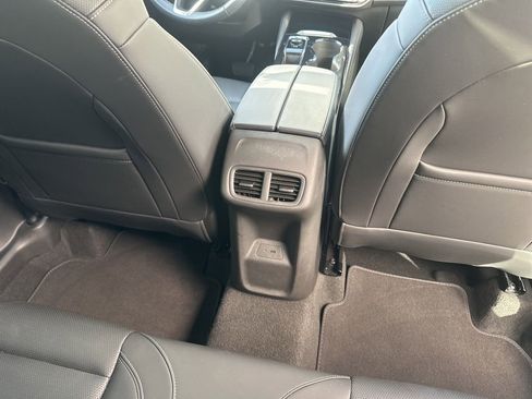 Used 2024 Buick Envision Preferred image 17