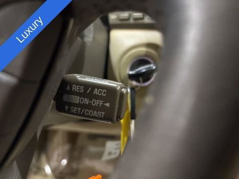 Used 2004 Lexus LS 430 RWD image 21