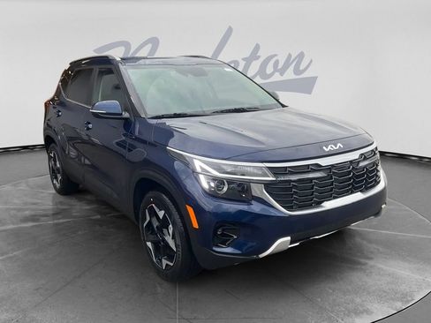 Certified 2025 Kia Seltos EX w/ EX Sunroof Package AWD/4WD image 1