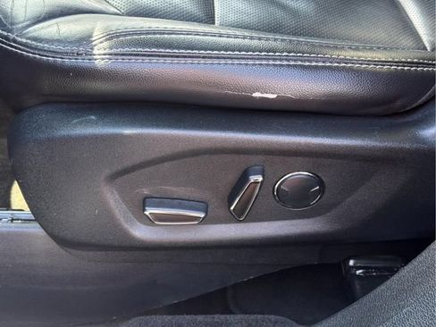 Used 2018 Ford Explorer Limited FWD image 22