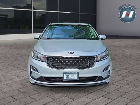 Used 2019 Kia Sedona L FWD image 8