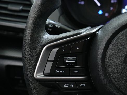 Used 2023 Subaru Crosstrek 2.0i image 13