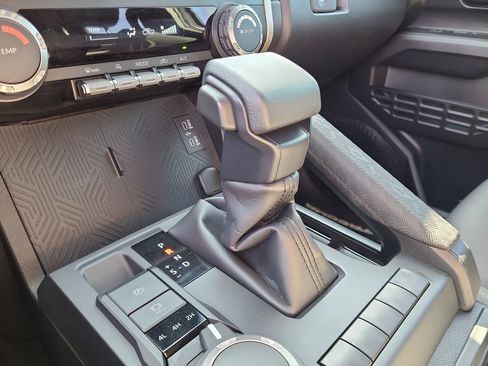 Used 2024 Toyota Tacoma SR image 26