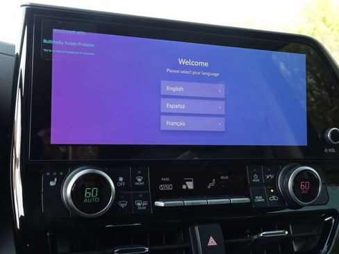 New 2026 Toyota Highlander XLE image 21