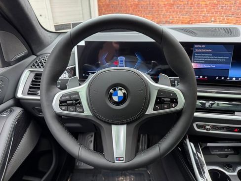 New 2026 BMW X7 xDrive40i w/ Executive Package image 14