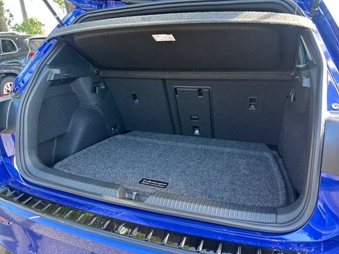 Used 2026 Volkswagen Golf AWD/4WD image 19