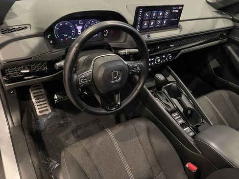 Used 2024 Honda Accord Sport image 14