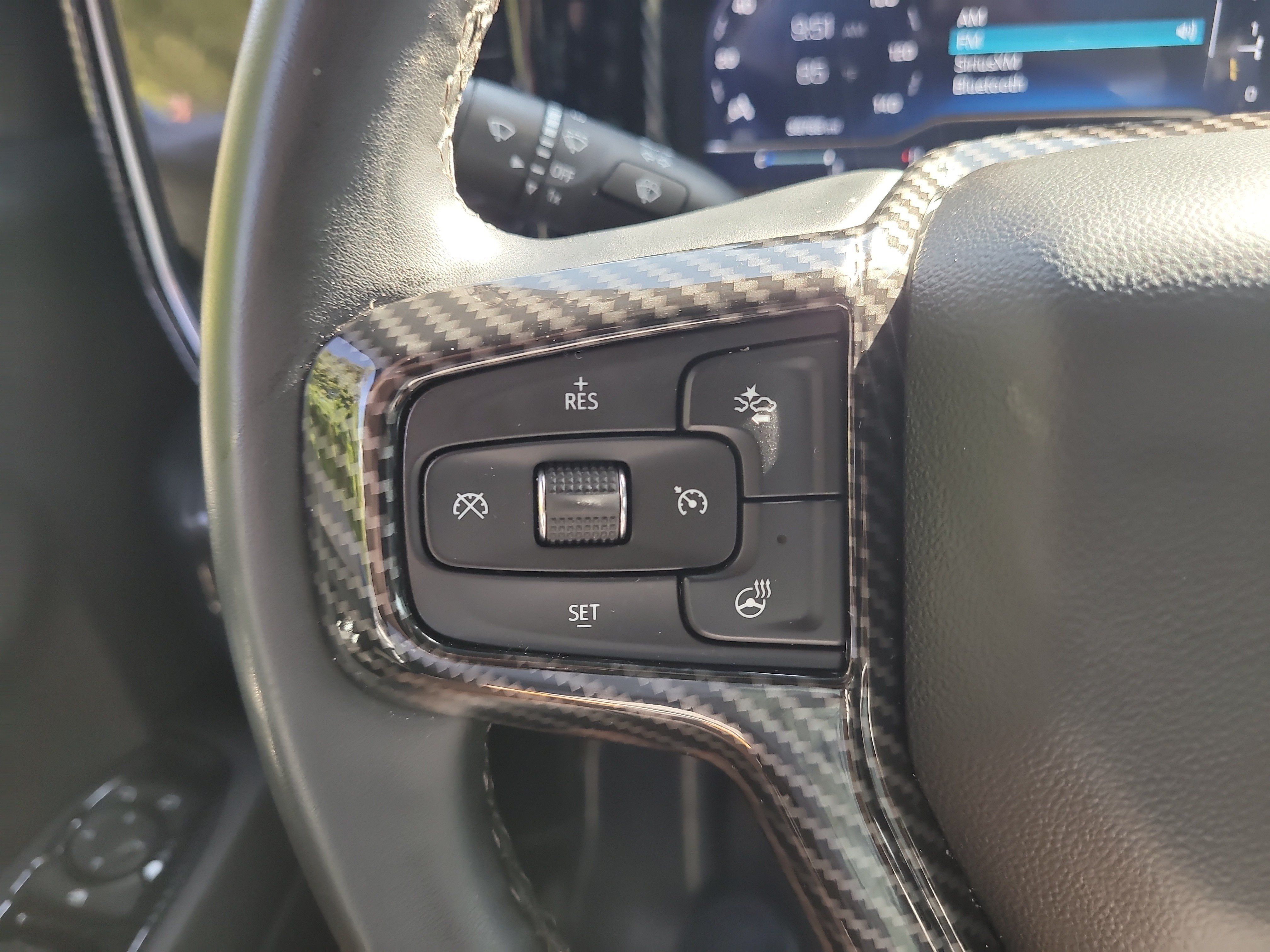 Used 2023 Chevrolet Silverado 1500 LT AWD/4WD image 28